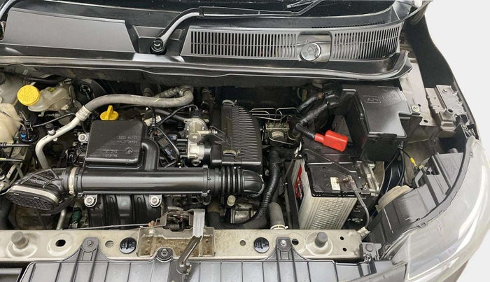 2022 Renault TRIBER RXT AMT, Petrol, Automatic, 19,595 km, Engine View - Left