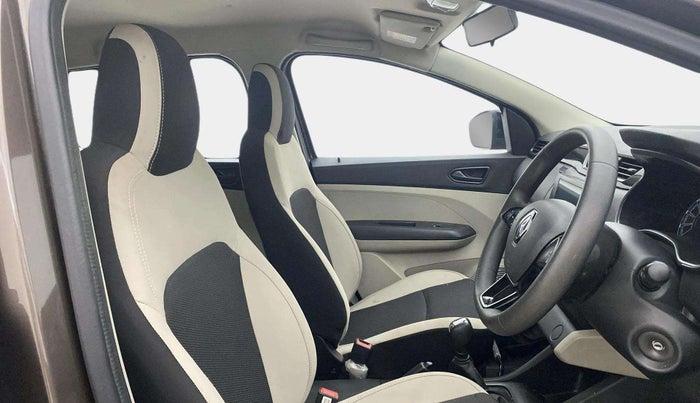 2022 Renault TRIBER RXT AMT, Petrol, Automatic, 19,595 km, Right Side Front Door Cabin
