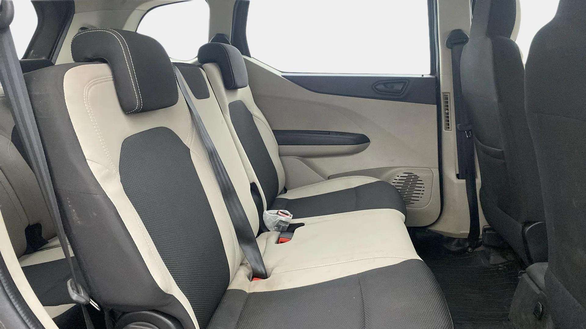 Rear-Cabin-View