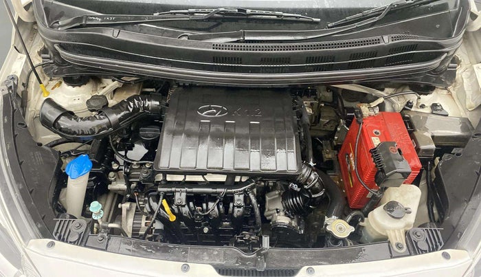 2017 Hyundai Xcent SX 1.2, Petrol, Manual, 37,266 km, Engine View