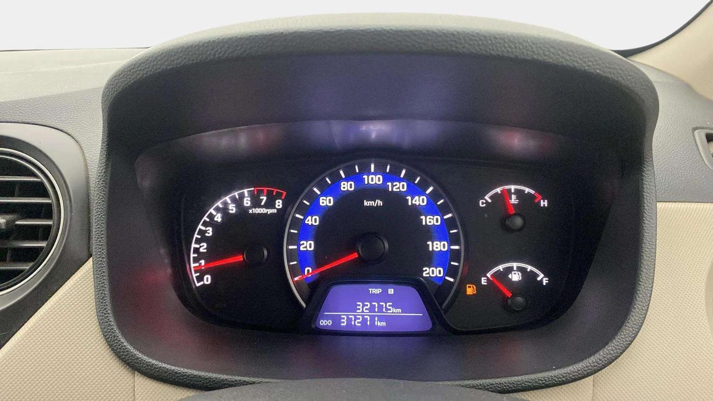 2017 Hyundai Xcent SX 1.2, Petrol, Manual, 37,266 km, Odometer Image