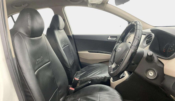 2017 Hyundai Xcent SX 1.2, Petrol, Manual, 37,266 km, Right Side Front Door Cabin