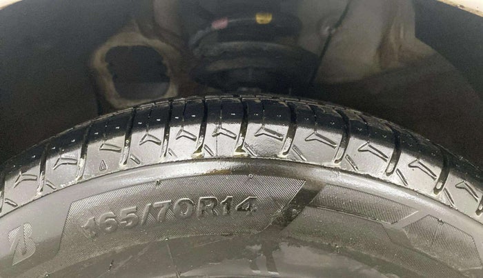 2017 Hyundai Xcent SX 1.2, Petrol, Manual, 37,266 km, Left Front Tyre Tread