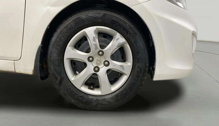2013 Hyundai Verna FLUIDIC 1.6 VTVT EX, Petrol, Manual, 67,633 km, Right Front Wheel