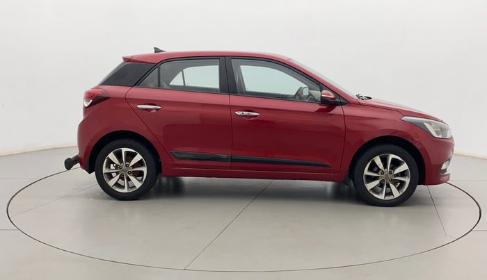 2014 Hyundai Elite i20 SPORTZ 1.4 (O) CRDI, Diesel, Manual, 1,00,003 km, Right Side View