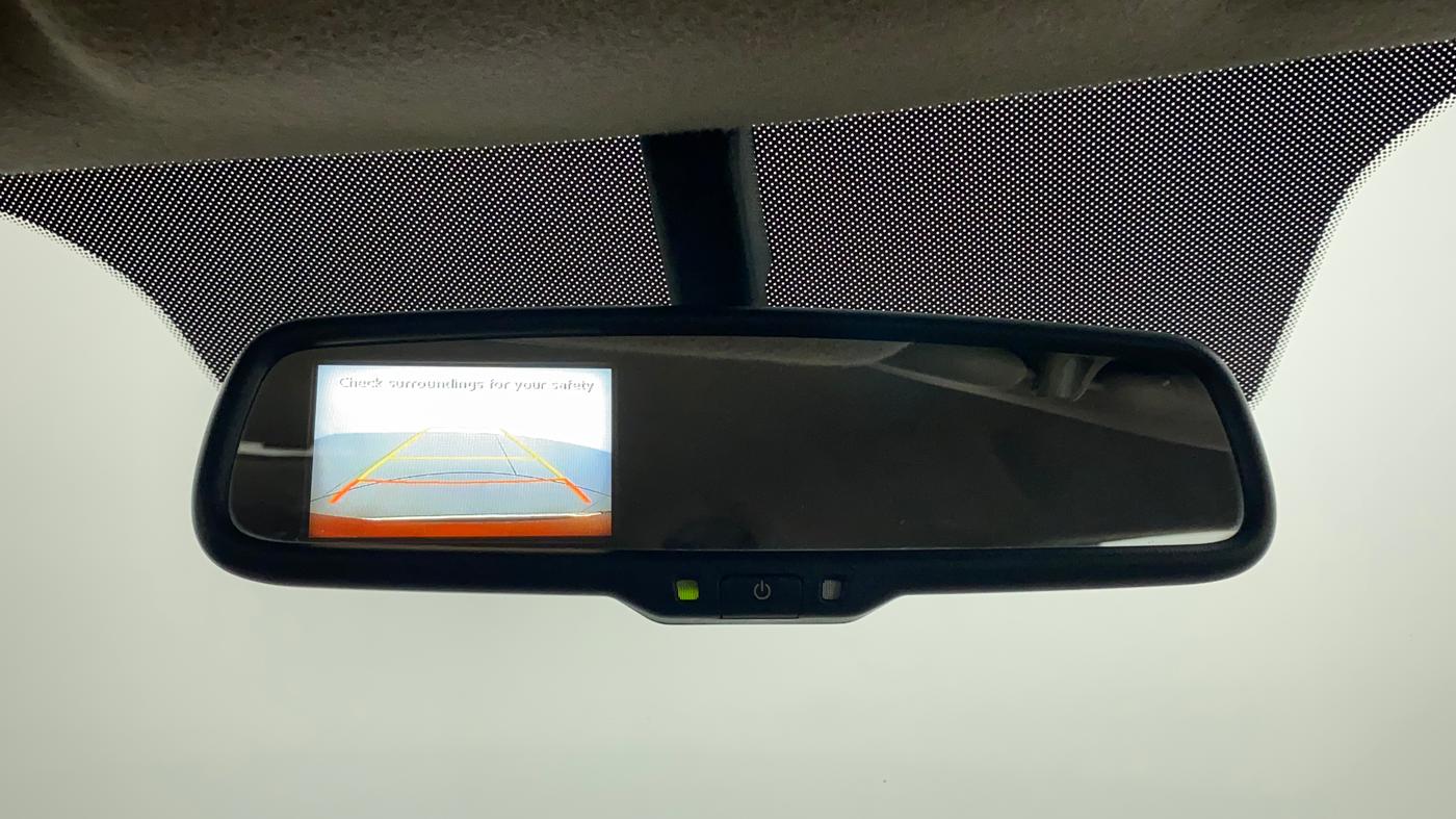 2014 Hyundai Elite i20 SPORTZ 1.4 (O) CRDI, Diesel, Manual, 1,00,003 km, IRVM Reverse Camera