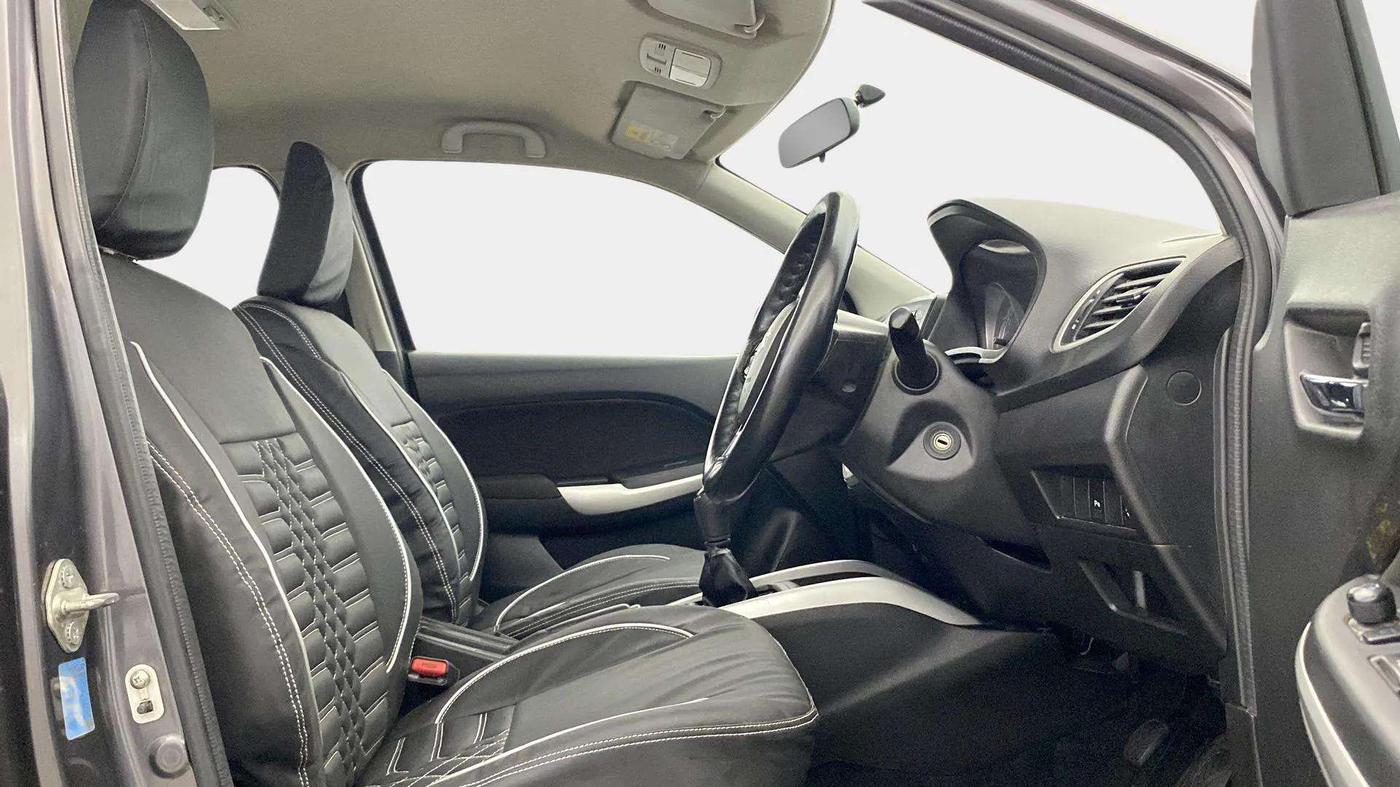 2015 Maruti Baleno DELTA PETROL 1.2, Petrol, Manual, 63,008 km, Right Side Front Door Cabin