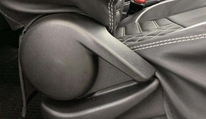 2015 Maruti Baleno DELTA PETROL 1.2, Petrol, Manual, 62,922 km, Driver Side Adjustment Panel