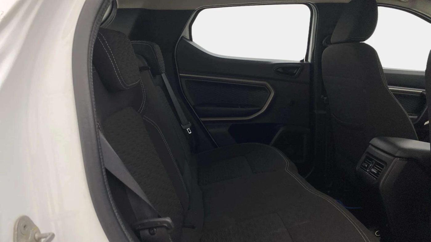 2021 Renault Kiger RXZ TURBO CVT, Petrol, Automatic, 53,815 km, Right Side Rear Door Cabin