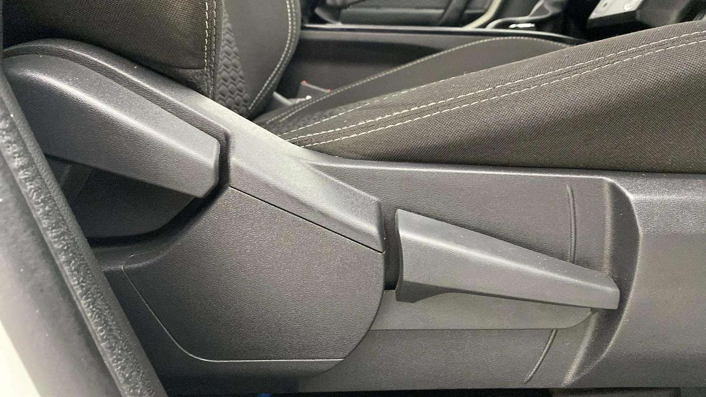 2021 Renault Kiger RXZ TURBO CVT, Petrol, Automatic, 53,815 km, Driver Side Adjustment Panel