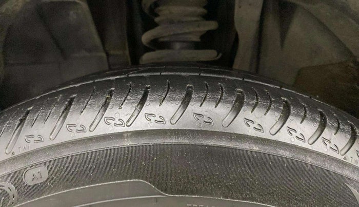 2022 Nissan MAGNITE XV EXECUTIVE, Petrol, Manual, 28,167 km, Left Front Tyre Tread