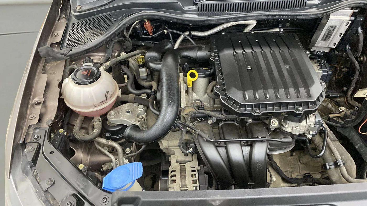 2018 Volkswagen Ameo COMFORTLINE 1.0L, Petrol, Manual, 36,627 km, Engine View - Right