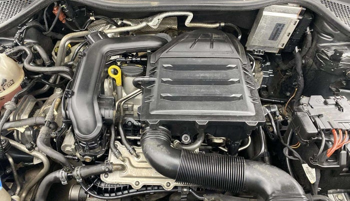 2020 Volkswagen Vento HIGHLINE 1.0L TSI, Petrol, Manual, 93,275 km, Engine View