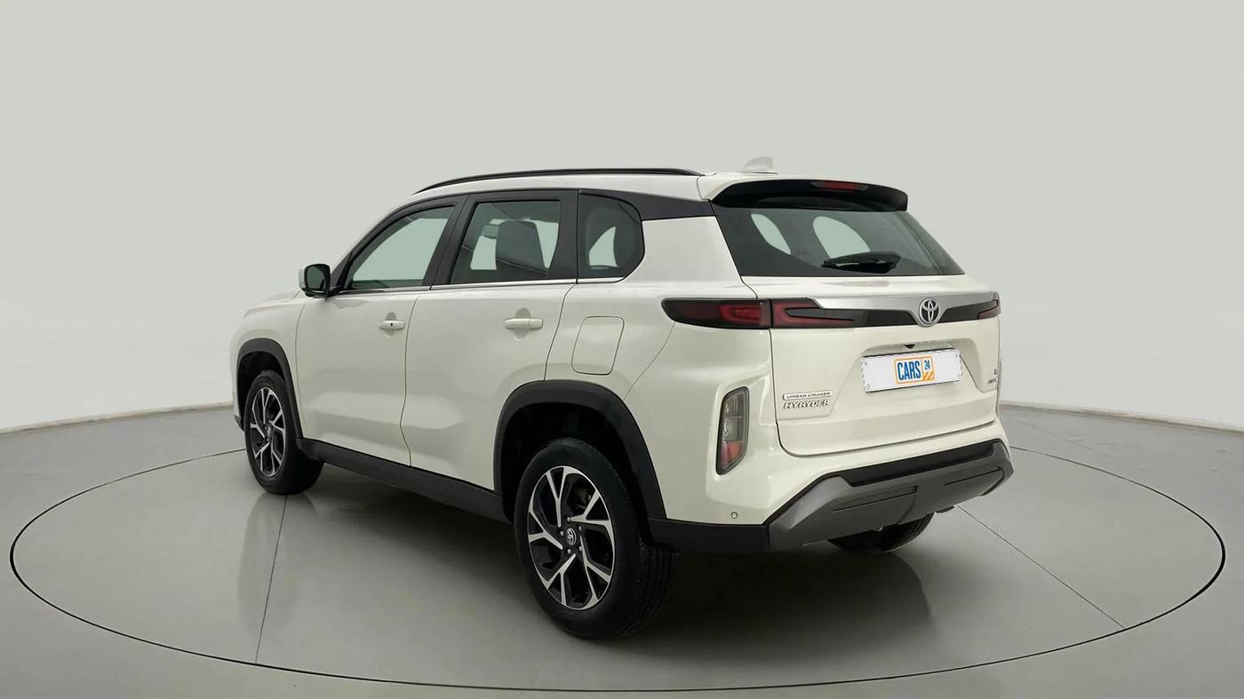 2023 Toyota URBAN CRUISER HYRYDER V NEO DRIVE, Petrol, Manual, 27,940 km, Left Back Diagonal