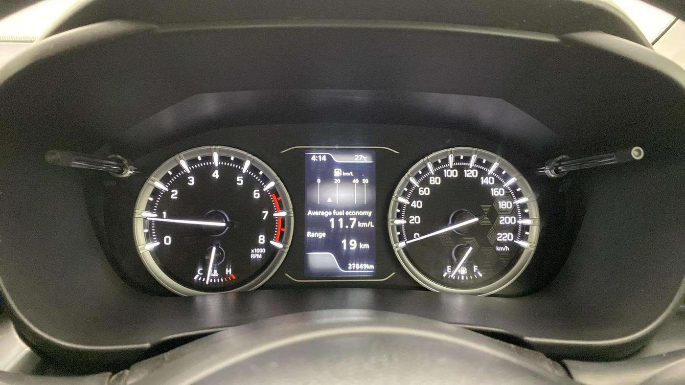2023 Toyota URBAN CRUISER HYRYDER V NEO DRIVE, Petrol, Manual, 27,940 km, Odometer Image