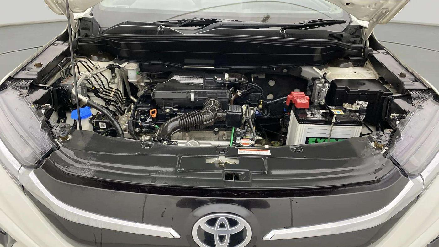 2023 Toyota URBAN CRUISER HYRYDER V NEO DRIVE, Petrol, Manual, 27,940 km, Engine View