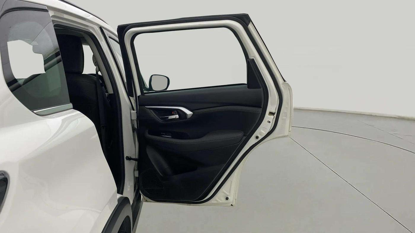 2023 Toyota URBAN CRUISER HYRYDER V NEO DRIVE, Petrol, Manual, 27,940 km, RHS Rear Door