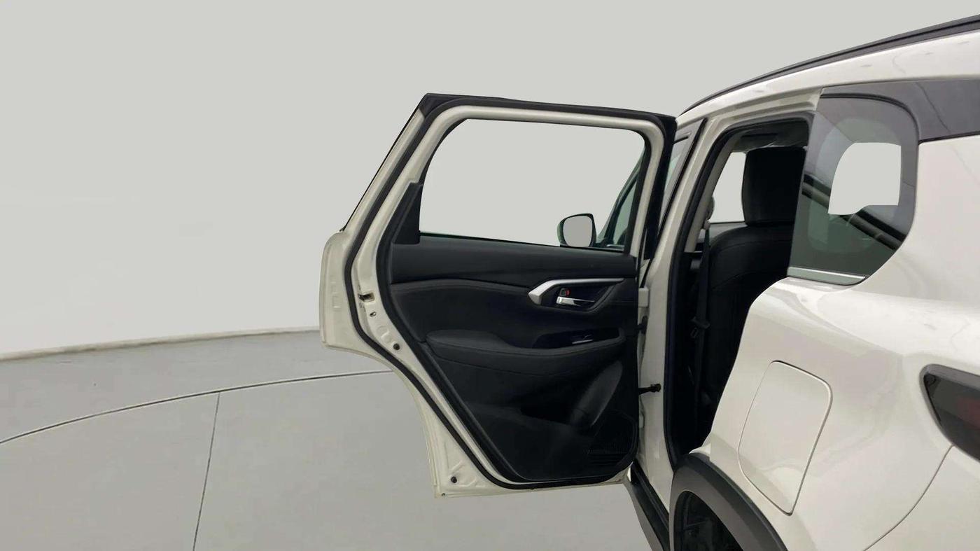 2023 Toyota URBAN CRUISER HYRYDER V NEO DRIVE, Petrol, Manual, 27,940 km, LHS Rear Door