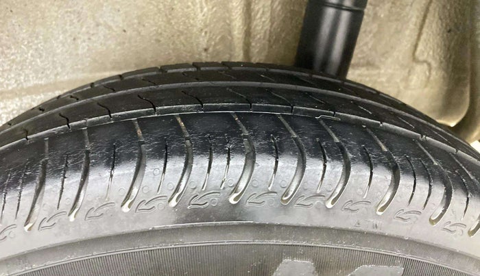 2022 Maruti New Wagon-R VXI 1.0, Petrol, Manual, 44,101 km, Left Rear Tyre Tread