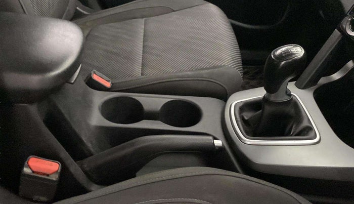 2021 KIA SELTOS HTK 1.5 PETROL, CNG, Manual, 63,595 km, Gear Lever