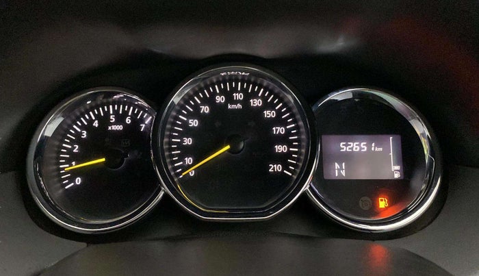 2017 Renault Duster RXS CVT, Petrol, Automatic, 52,640 km, Odometer Image