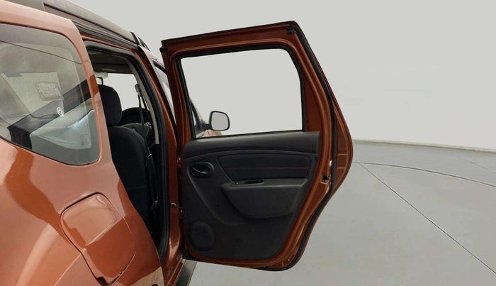 2017 Renault Duster RXS CVT, Petrol, Automatic, 52,640 km, RHS Rear Door