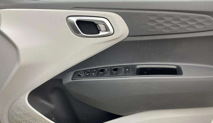 2021 Hyundai GRAND I10 NIOS SPORTZ AMT 1.2 KAPPA VTVT, Petrol, Automatic, 39,211 km, Driver Side Door Panels Control