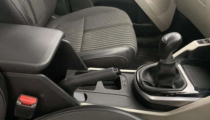 2022 KIA CARENS PRESTIGE PLUS 1.4 PETROL 7 STR, Petrol, Manual, 20,327 km, Gear Lever
