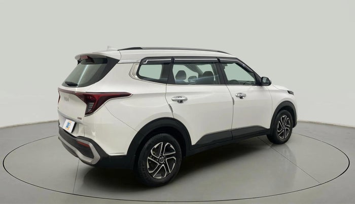 2022 KIA CARENS PRESTIGE PLUS 1.4 PETROL 7 STR, Petrol, Manual, 20,327 km, Right Back Diagonal