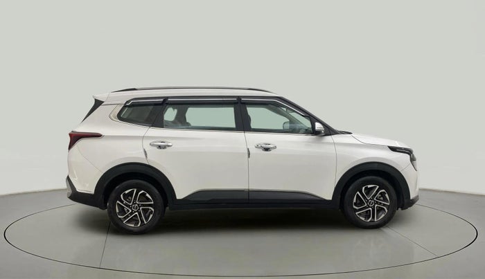 2022 KIA CARENS PRESTIGE PLUS 1.4 PETROL 7 STR, Petrol, Manual, 20,327 km, Right Side View