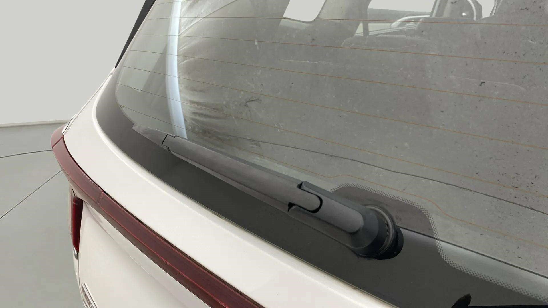Rear-windshield-wiper-blade-24