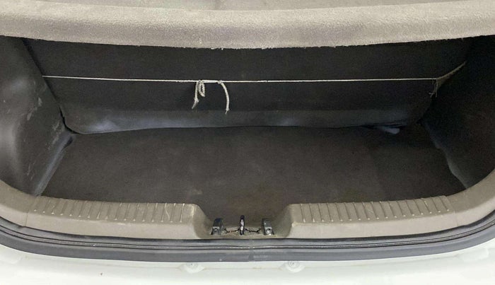 2012 Hyundai i10 MAGNA 1.1, Petrol, Manual, 56,158 km, Boot Inside