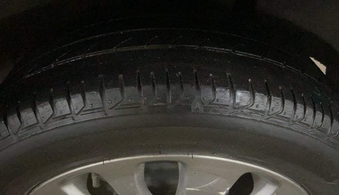 2017 Maruti Baleno ZETA PETROL 1.2, Petrol, Manual, 1,02,582 km, Left Rear Tyre Tread