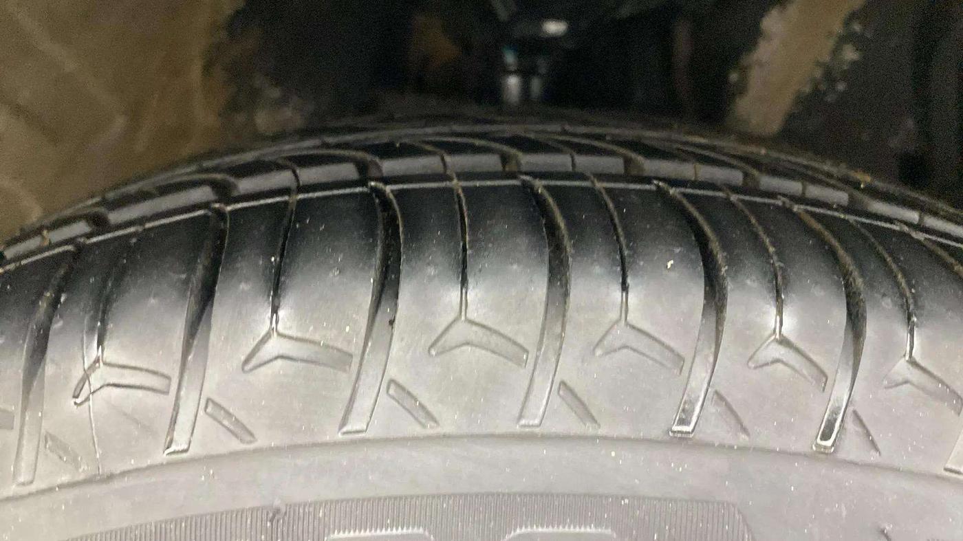 2019 Maruti Celerio X ZXI (O) AMT, Petrol, Automatic, 74,792 km, Right Front Tyre Tread