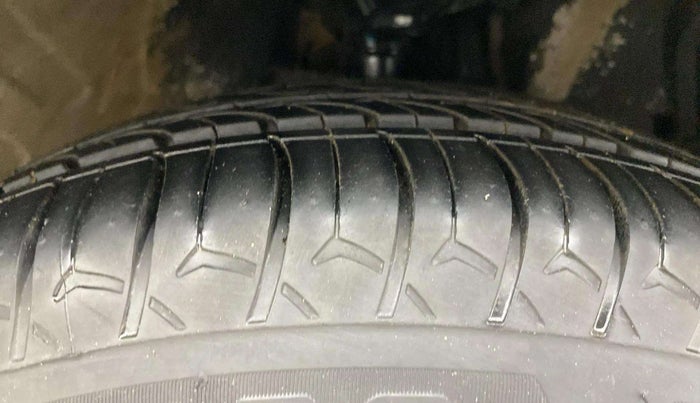 2019 Maruti Celerio X ZXI (O) AMT, Petrol, Automatic, 74,844 km, Right Front Tyre Tread