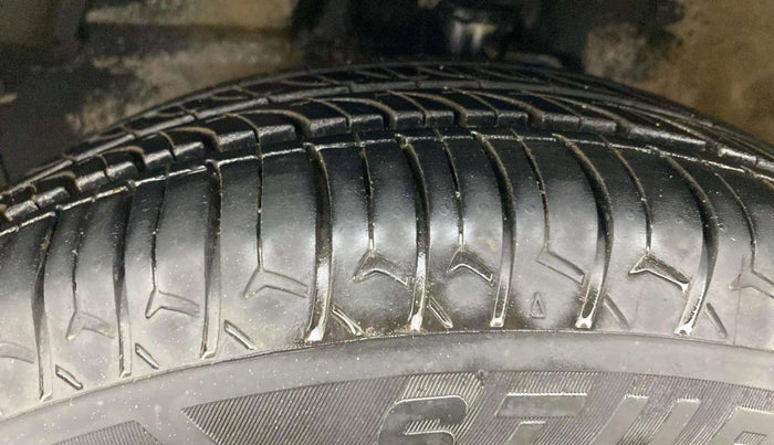 2019 Maruti Celerio X ZXI (O) AMT, Petrol, Automatic, 74,844 km, Left Front Tyre Tread
