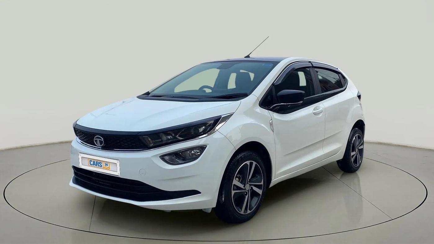 2023 Tata ALTROZ XZA PLUS, Petrol, Automatic, 14,704 km, Left Front Diagonal