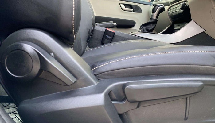 2023 Tata ALTROZ XZA PLUS, Petrol, Automatic, 14,526 km, Driver Side Adjustment Panel