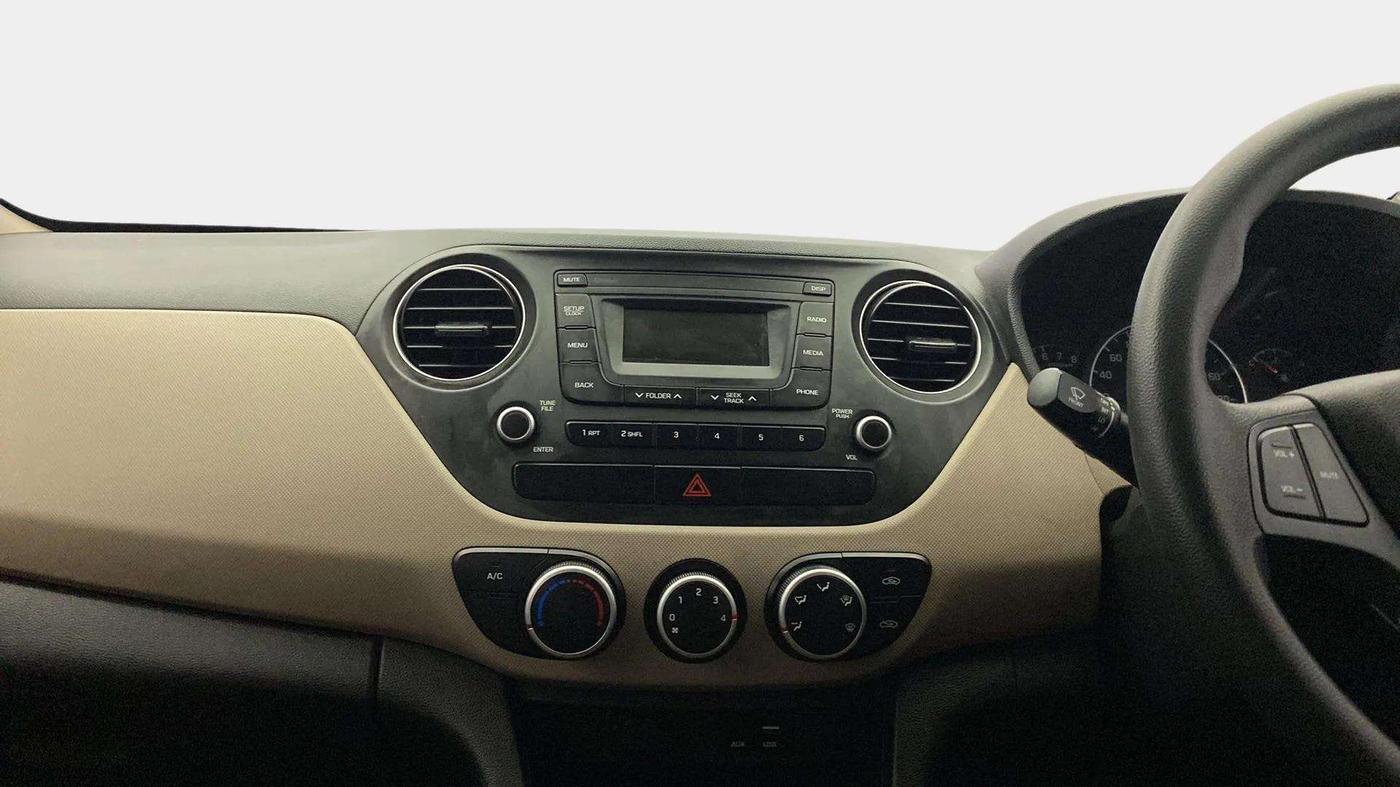 2019 Hyundai Grand i10 MAGNA 1.2 KAPPA VTVT, Petrol, Manual, 38,684 km, Air Conditioner