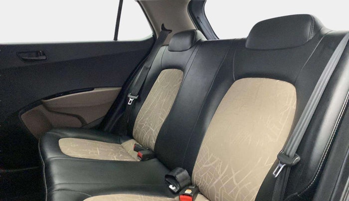 2019 Hyundai Grand i10 MAGNA 1.2 KAPPA VTVT, Petrol, Manual, 38,684 km, Right Side Rear Door Cabin