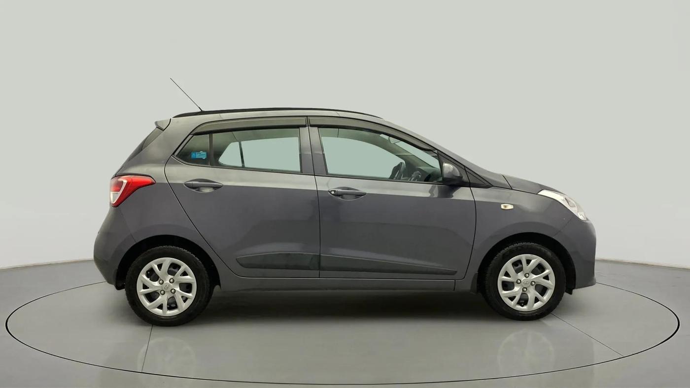 2019 Hyundai Grand i10 MAGNA 1.2 KAPPA VTVT, Petrol, Manual, 38,684 km, Right Side View