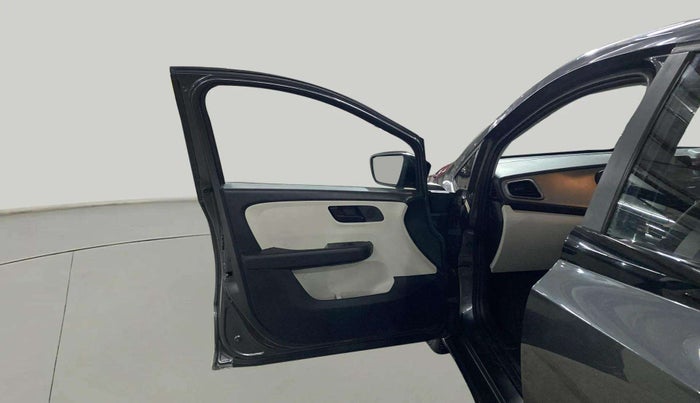 2022 Tata ALTROZ XE PLUS DIESEL, Diesel, Manual, 16,857 km, LHS Front Door