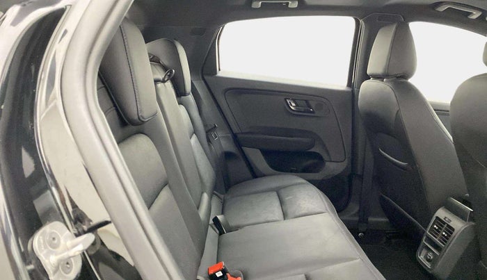 2024 Tata ALTROZ  XZA Plus Sunroof Dark Edition, Petrol, Automatic, 14,084 km, Right Side Rear Door Cabin