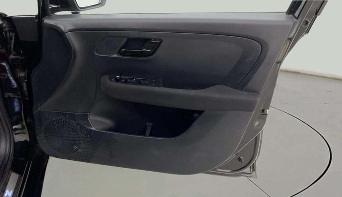 2024 Tata ALTROZ  XZA Plus Sunroof Dark Edition, Petrol, Automatic, 14,084 km, Driver Side Door Panels Control