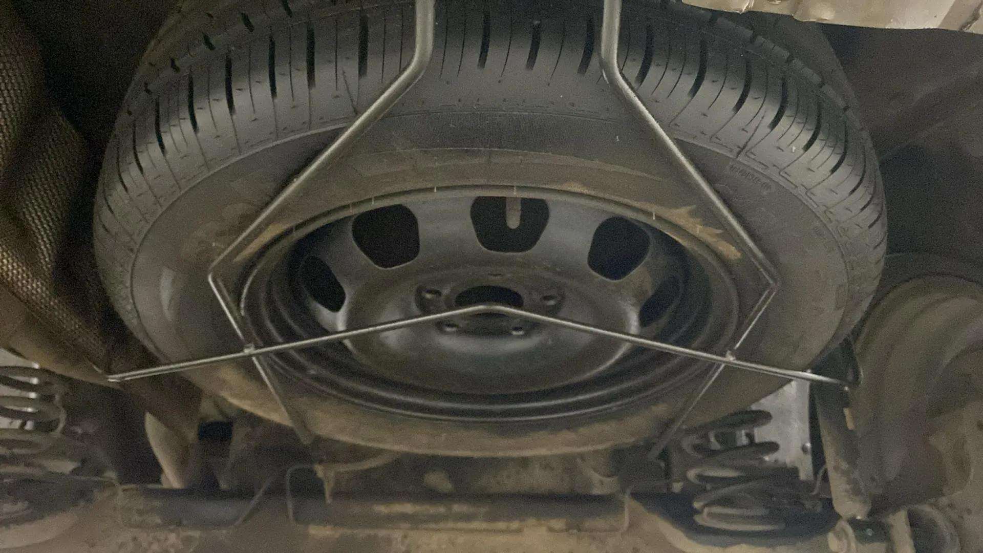 Spare-Tyre-22