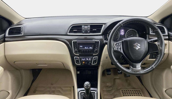 2016 Maruti Ciaz ZXI, Petrol, Manual, 68,846 km, Dashboard