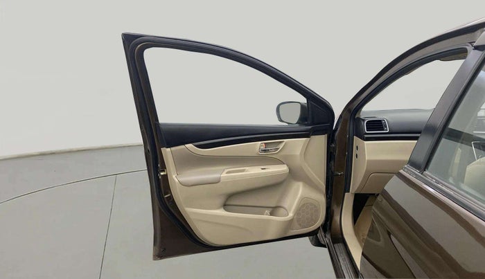 2016 Maruti Ciaz ZXI, Petrol, Manual, 68,846 km, LHS Front Door
