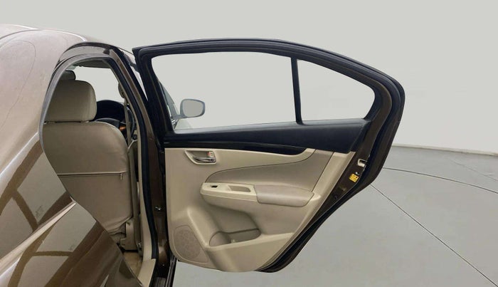 2016 Maruti Ciaz ZXI, Petrol, Manual, 68,846 km, RHS Rear Door