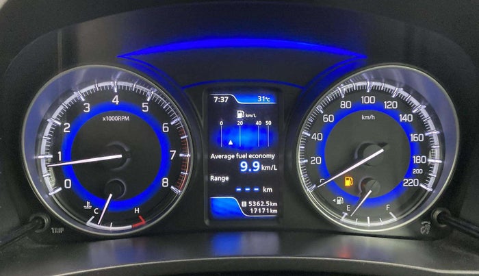 2020 Toyota Glanza V, Petrol, Manual, 17,168 km, Odometer Image