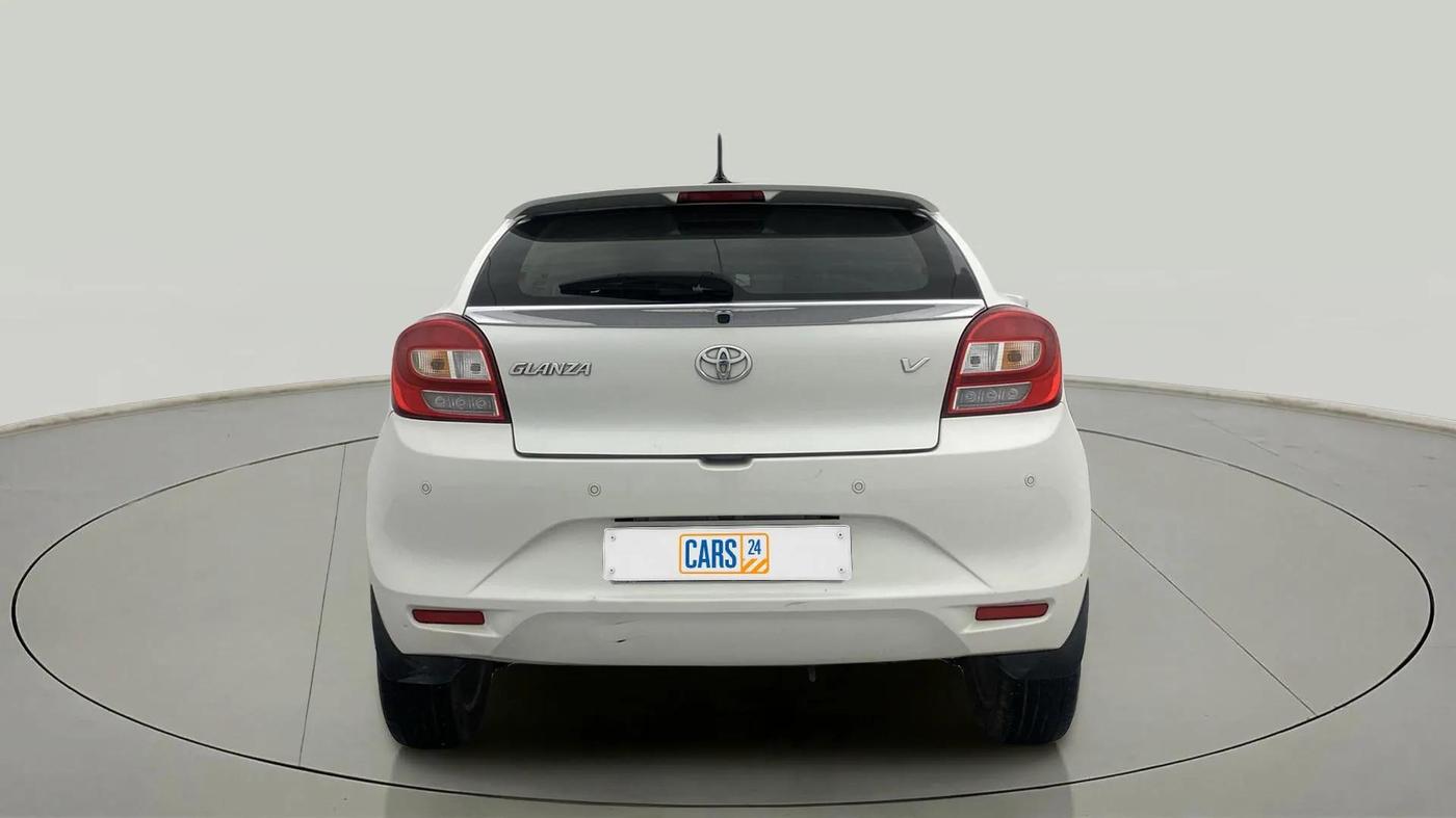 2020 Toyota Glanza V, Petrol, Manual, 17,297 km, Back/Rear